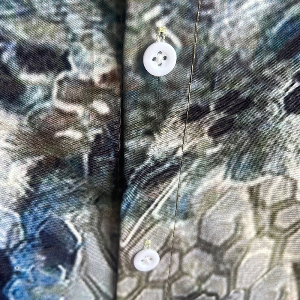 Party Shirt - Picture 6 of 8